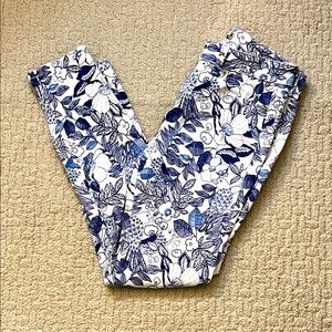 Vineyard Vines Blue and White Floral Women Jeans